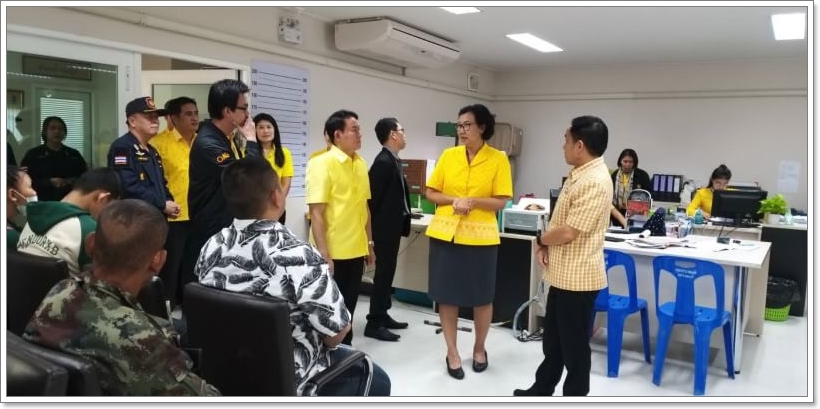 ﻿สำนักงานบังคับคดีจังหวัดสุพรรณบุรี เข้าร่วมโครงการปรับปรุงภูมิทัศน์ฟื้นฟูและพัฒนาแหล่งน้ำ คูคลอง และถนนคนเดิน